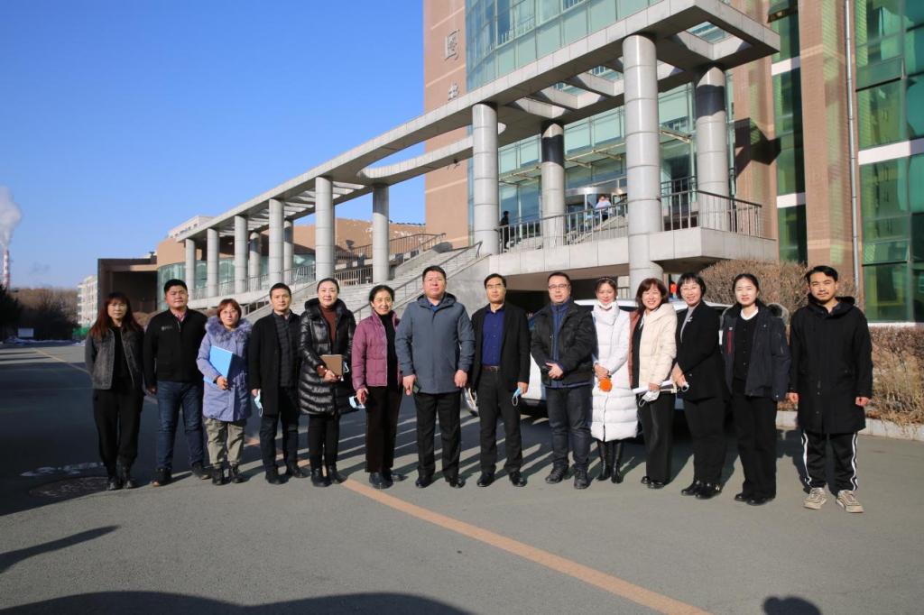 長春經開區工信局領導蒞臨我校指導創業孵化基地工作，共促校企協同發展